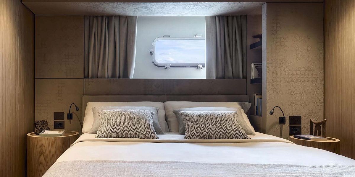 Аренда мега яхты Sanlorenzo SL86A ALMA BLU в Италии и Сардинии